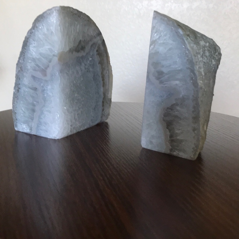 Book shelf holders